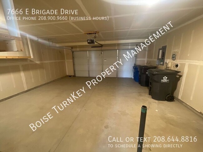 Building Photo - 7666 E Brigade Dr