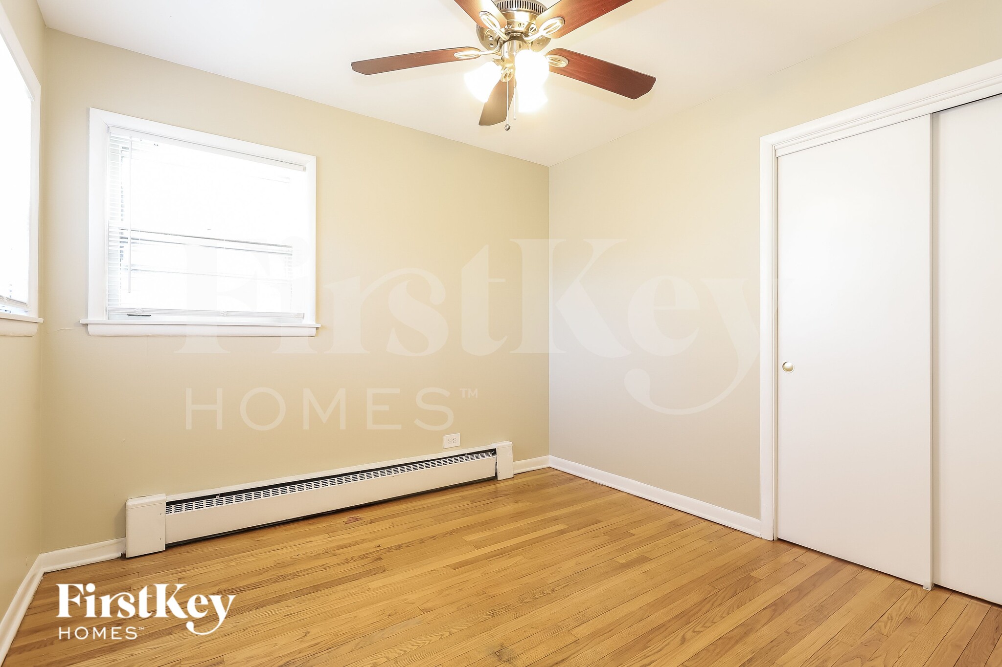 Building Photo - 6204 S Kildare Ave