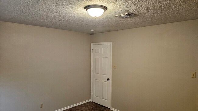Building Photo - 2827 Thorne Creek Ln