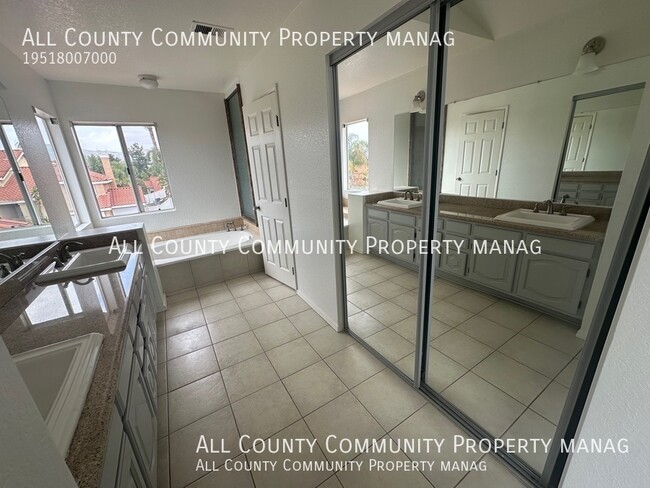 Building Photo - 24459 Brown Dove Cir