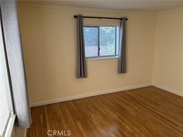 Building Photo - 831 Carob St
