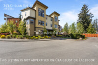 Building Photo - 341 Chelan Ave NE