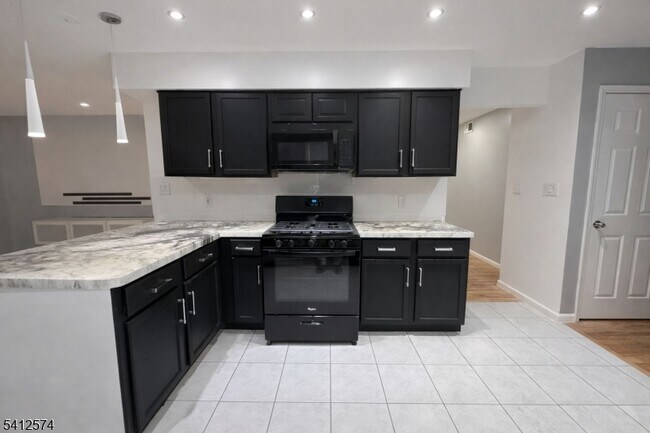 Building Photo - 421 Irvine Turner Blvd