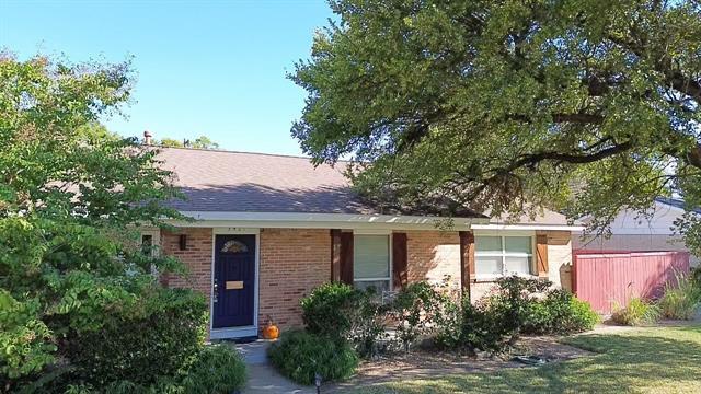 Building Photo - 3421 Dartmoor Dr