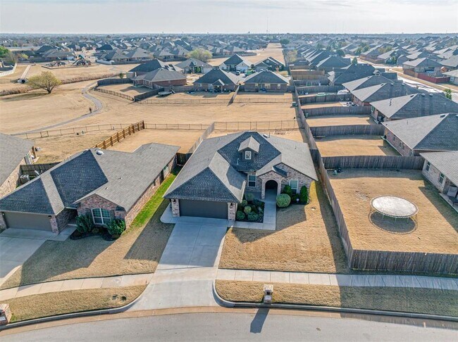 Building Photo - 2980 NW 184th Terrace