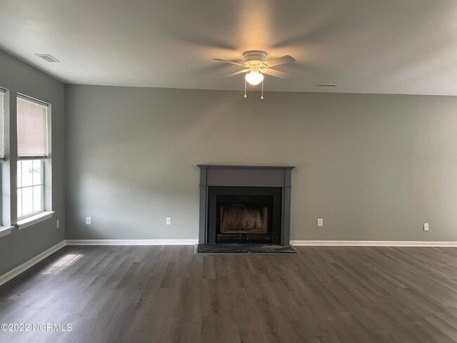 Building Photo - Welcome to Foxhorn Village