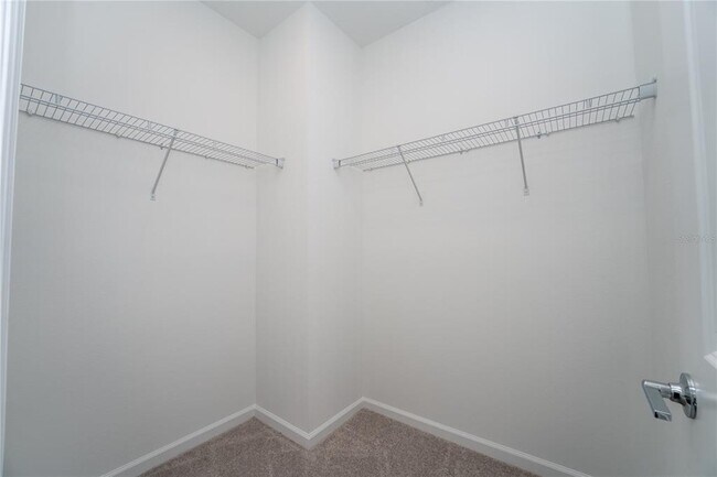 Building Photo - 7029 Rosy Sky Ave