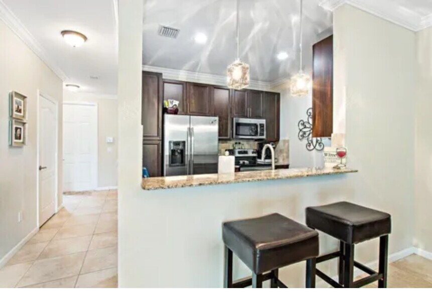 Building Photo - 5915 Monterra Club Dr