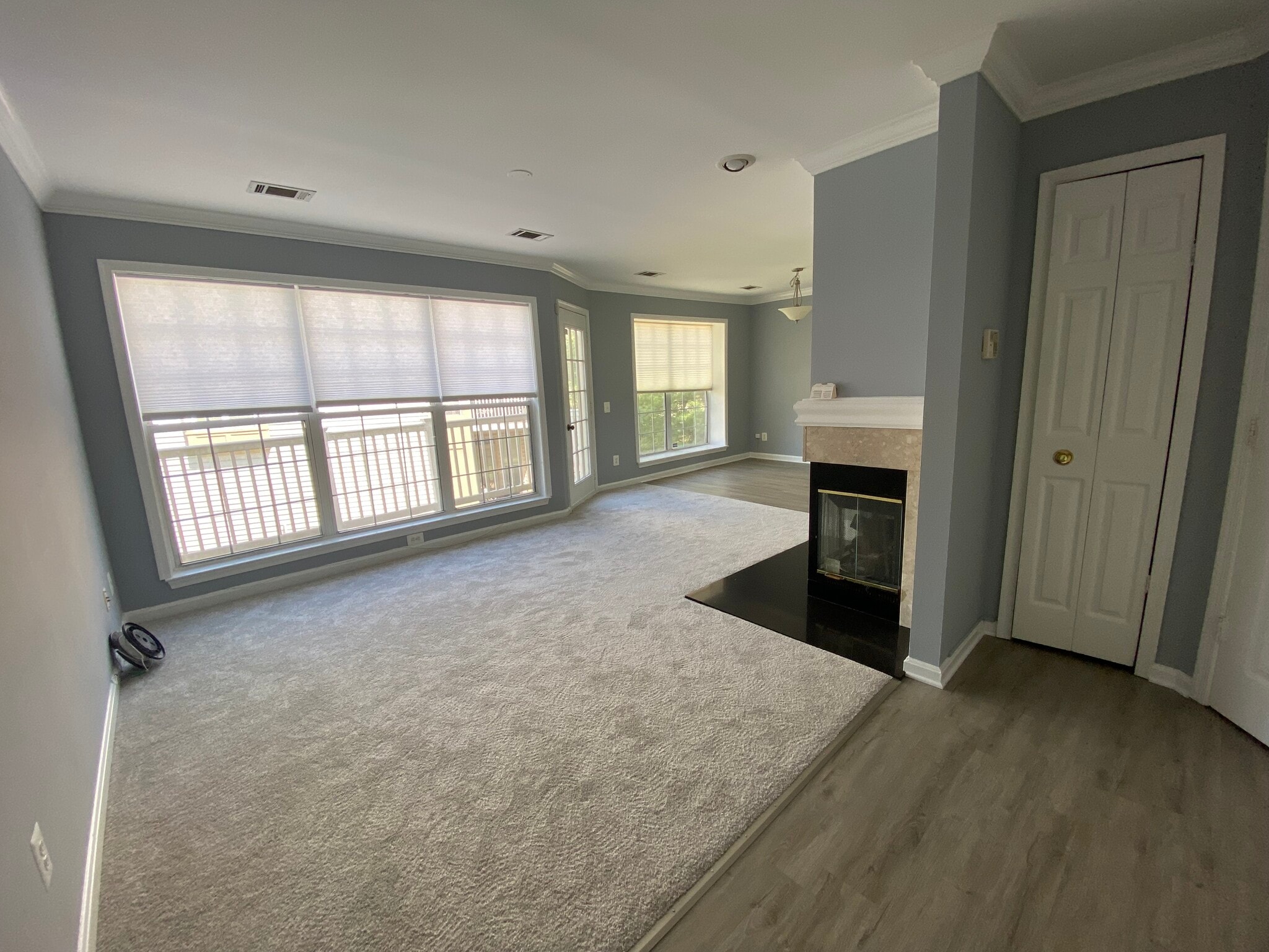 Building Photo - 8210 Catbird Cir