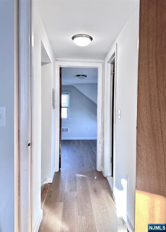 Building Photo - 48 Center