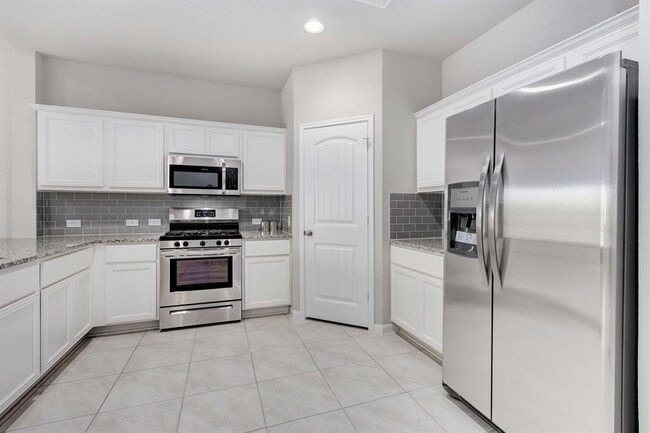 Building Photo - 6505 Ranchito Dr
