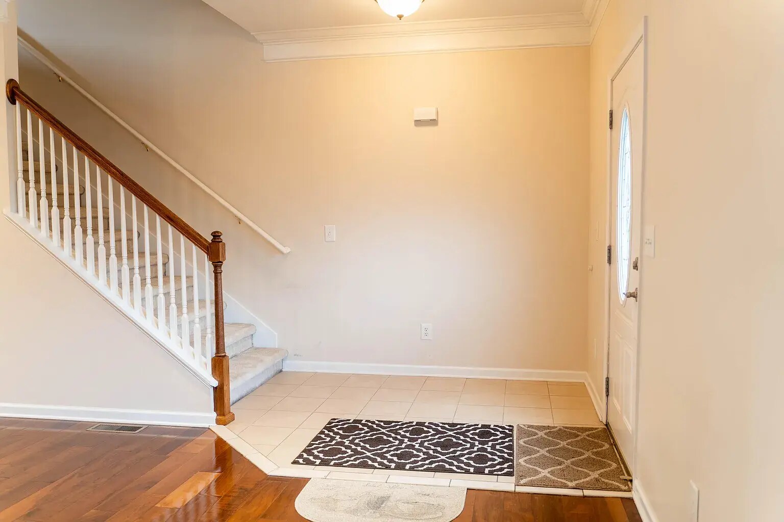 Foyer - 1709 Cherokee Rd