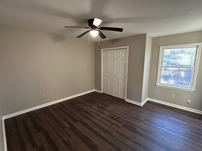 Building Photo - 108 Pinecrest Loop