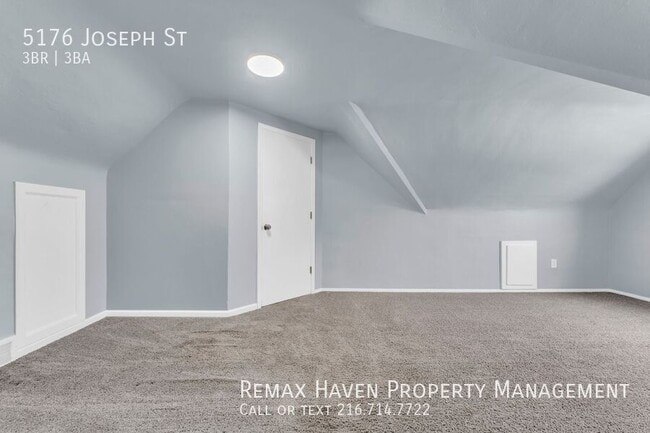 Building Photo - 5176 Joseph St