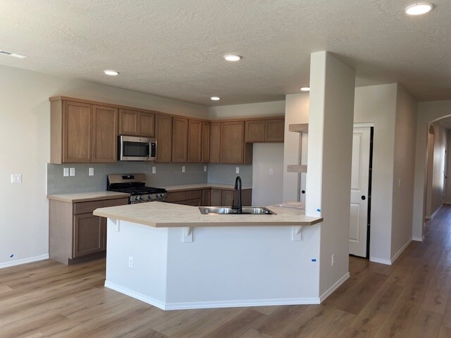 Kitchen - 13898 N Apex Way