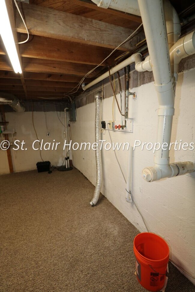 Building Photo - Cozy Home in Odenville