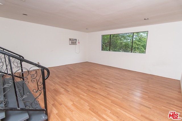 Building Photo - 957 Terrace 49