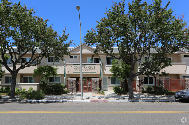 Building Photo - Country Club Lane Apartments