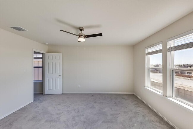 Building Photo - 254 Small Seed Dr