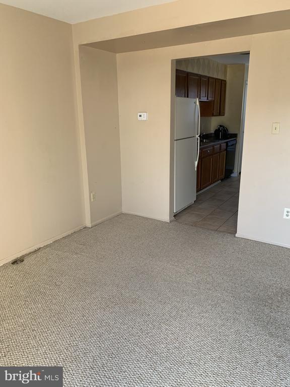 Building Photo - 22319 Mayfield Sq