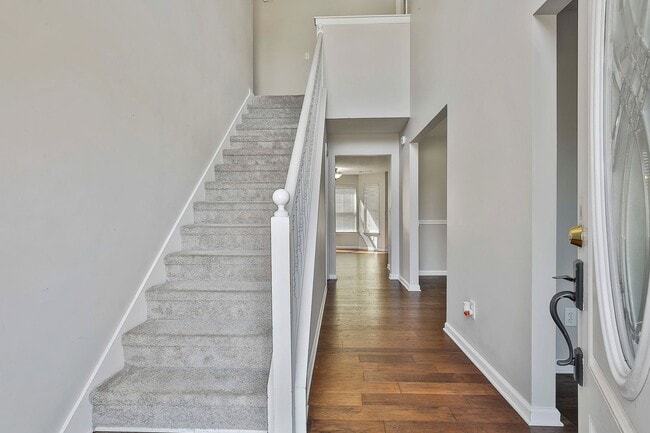 Building Photo - 4BR Fairburn Rental in Quiet Community. La...