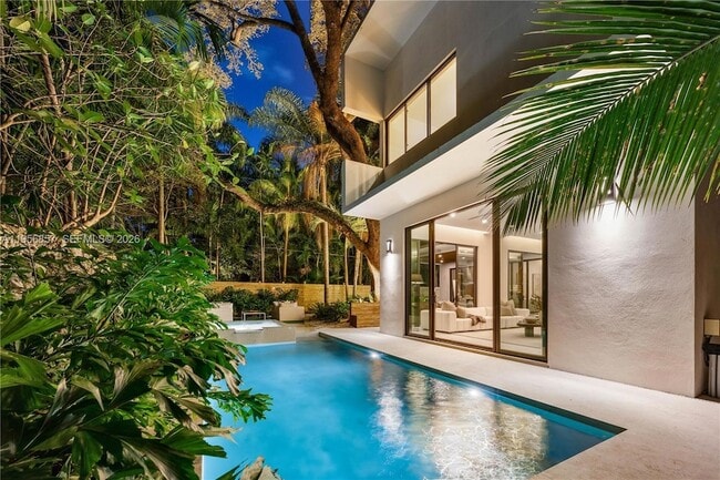 Building Photo - 2805 Freeman St