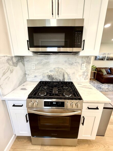 Building Photo - 4869 Inglewood Blvd