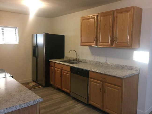 Building Photo - 24430 S Cooper Rd