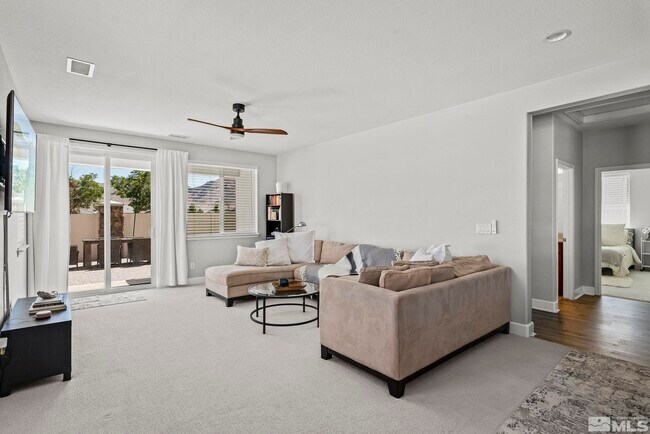 Building Photo - 10154 Mesa Cortona Dr