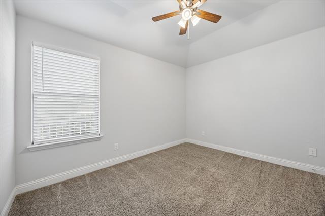 Building Photo - 1401 Black Oak Dr