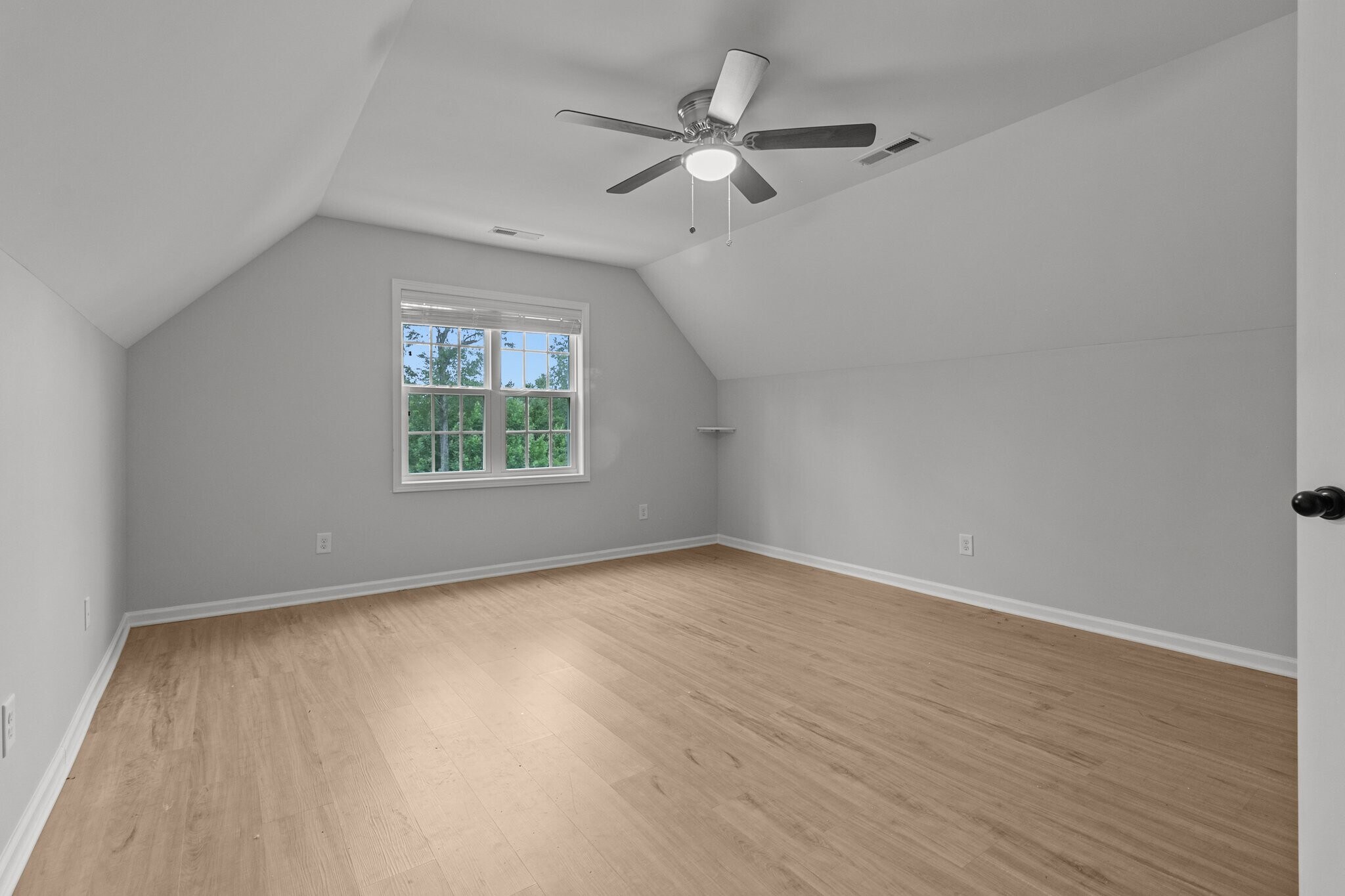 Building Photo - 6471 Chamblee Dr