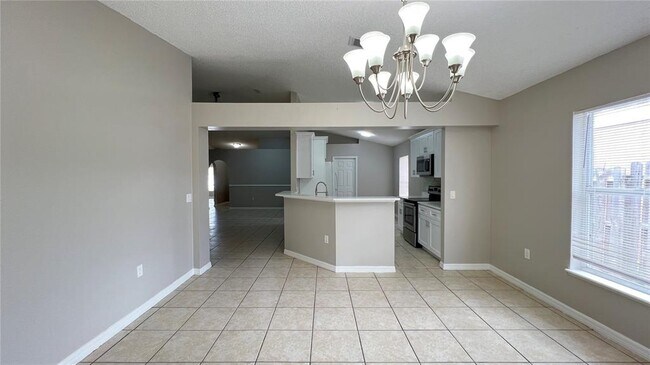 Building Photo - 3831 Cinnamon Fern Loop