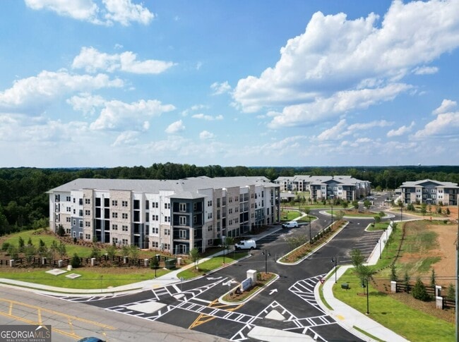 Building Photo - 300 Hwy 81