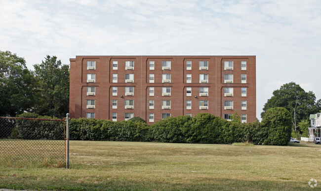 Building Photo - Fairmount House