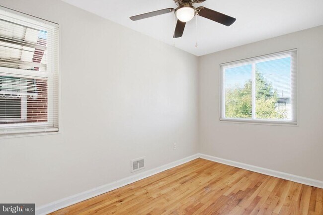 Building Photo - 4229 Fort Dupont Terrace SE