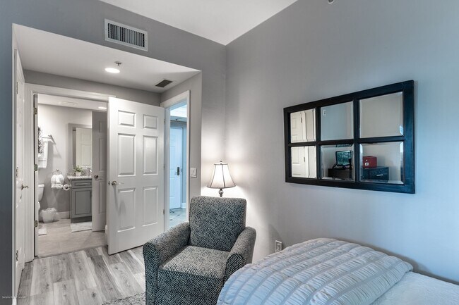 Building Photo - TURNKEY FURNISHED EXECUTIVE RENTAL IN BURN...