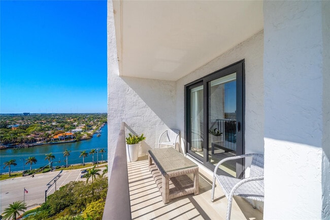 Building Photo - 1201 S Ocean Dr