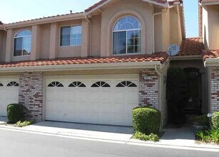 Building Photo - Charming Townhome in Prime San Ramon Location