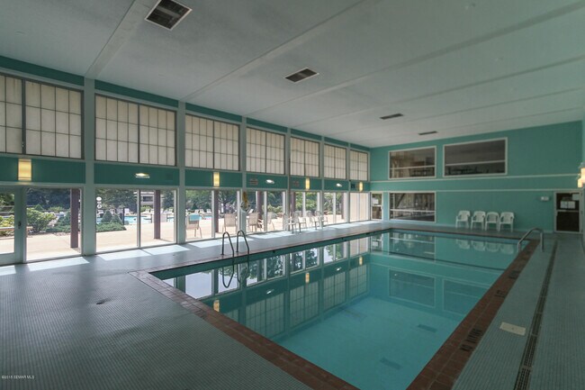 Building Photo - 1923 Viking Dr NW