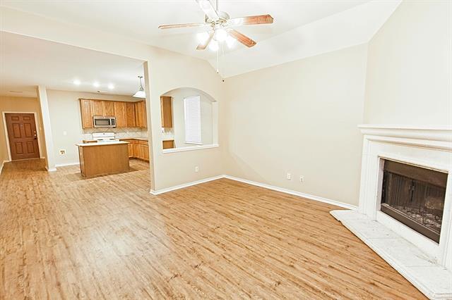 Building Photo - 4009 Hidden Meadow Ct