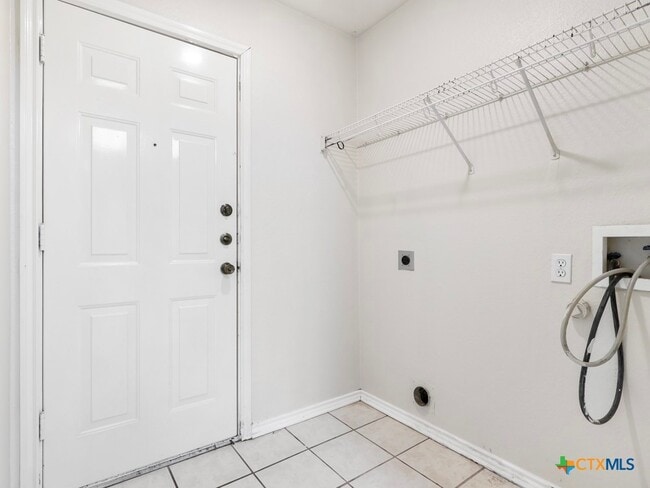 Building Photo - 827 Sagewood Trail