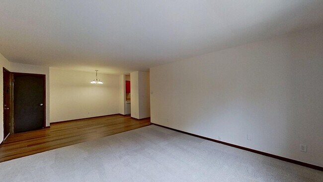 Building Photo - Renovated Upper 2 Bedroom 1.5 Bathroom Apartment is Available