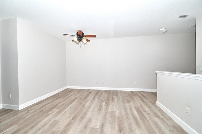 Building Photo - 13565 Fountainbleau Dr