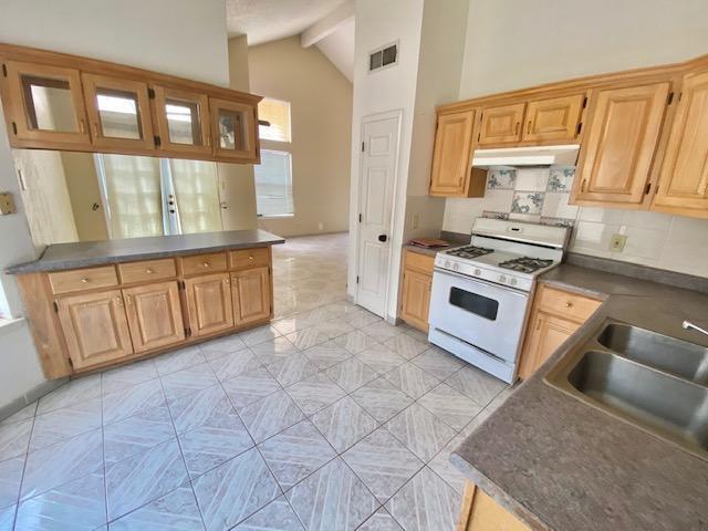 Building Photo - 7421 Bishop Flores Dr