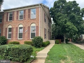 Building Photo - 6591 Sand Wedge Ct