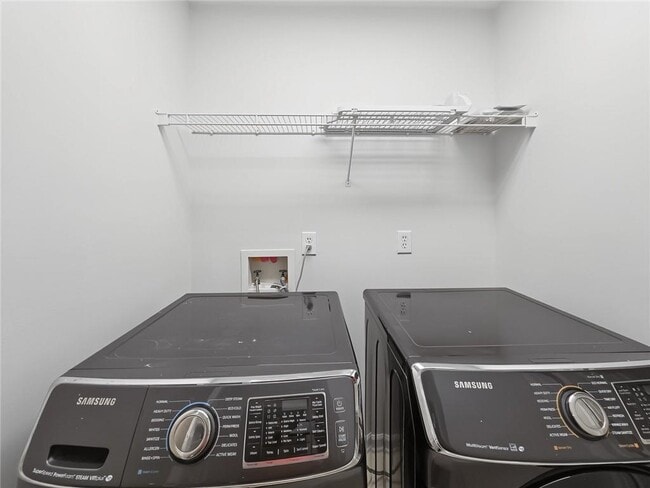 Building Photo - 1809 Wellborn Way SW
