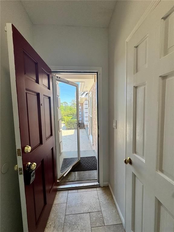 Building Photo - 1230 St Ives Ct