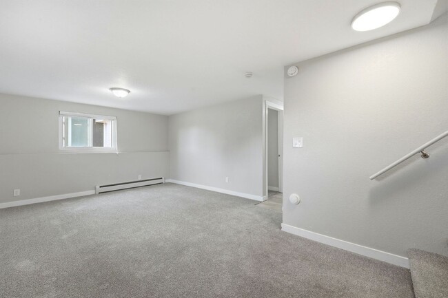 Building Photo - Updated 4BR Home with 2-Car Garage in Stratmoor