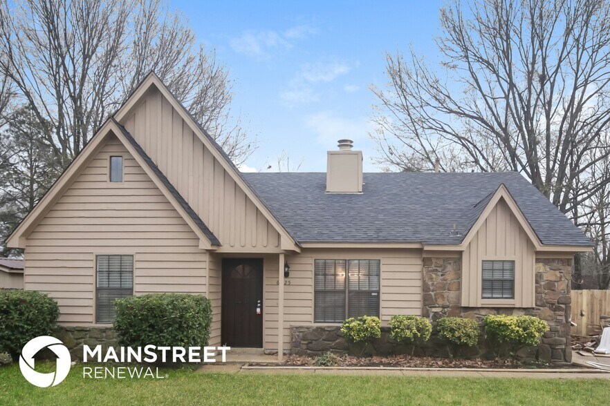 Primary Photo - 6525 Bald Cypress Cove