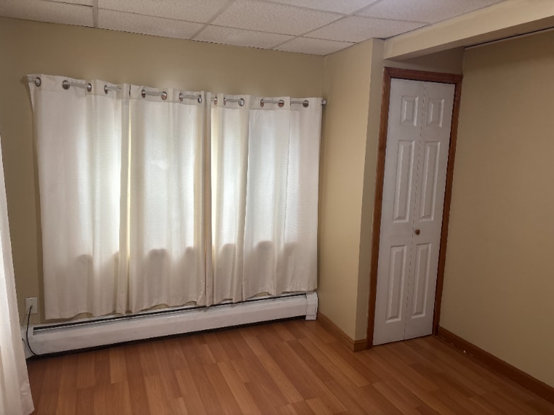 Building Photo - 244 E Broadway